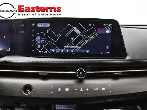 Used 2024 Nissan Ariya AWD image 12