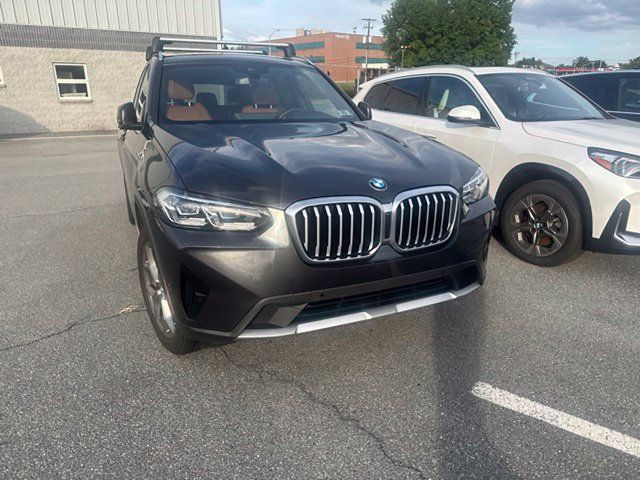 Used 2022 BMW X3 xDrive30i AWD/4WD image 5