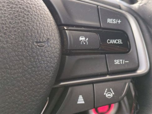 Used 2021 Honda Accord Sport image 24