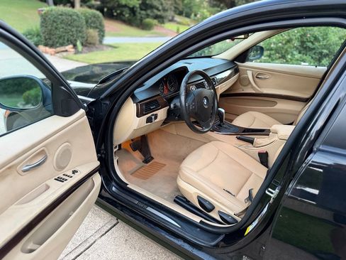 Used 2009 BMW 328i Sedan RWD image 10