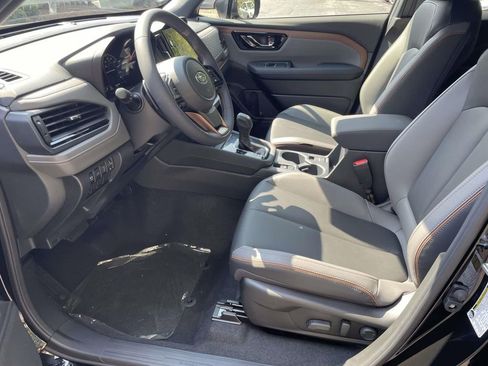 Used 2025 Subaru Forester Sport image 21