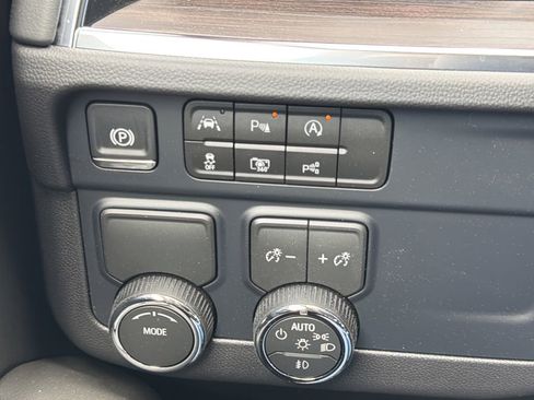 New 2026 Chevrolet Tahoe LT w/ Comfort Package image 11