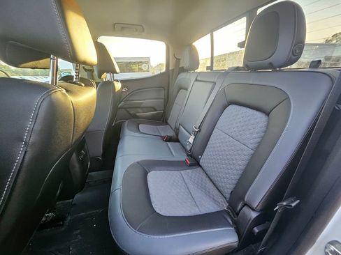 Used 2018 Chevrolet Colorado Z71 image 10