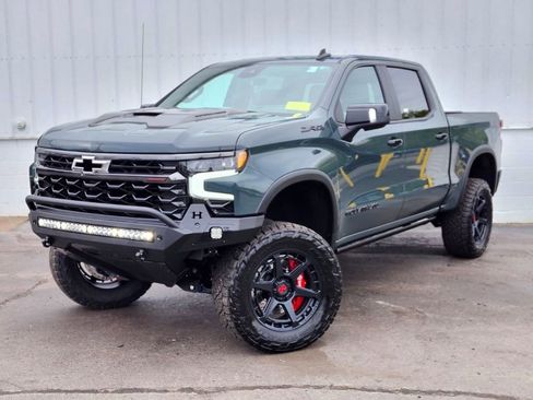 New 2026 Chevrolet Silverado 1500 ZR2 w/ Dark Appearance Package AWD/4WD image 1
