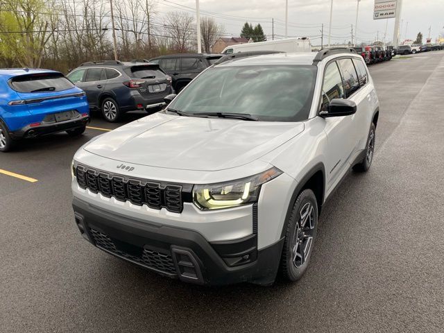 Used 2026 Jeep Cherokee Laredo AWD/4WD image 1