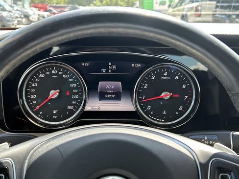 Used 2018 Mercedes-Benz E 300 4MATIC image 27