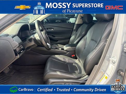 Used 2023 Honda Accord Touring image 10