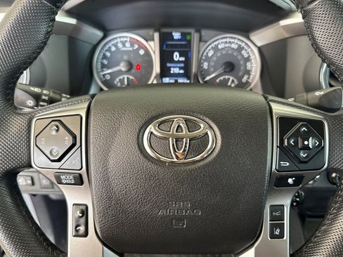 Used 2023 Toyota Tacoma SR5 AWD/4WD image 22