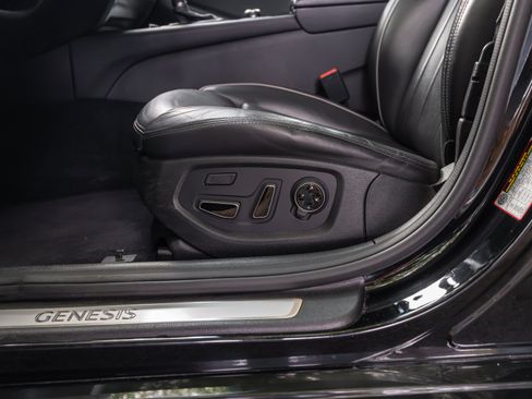 Used 2017 Genesis G80 5.0 Ultimate RWD image 64