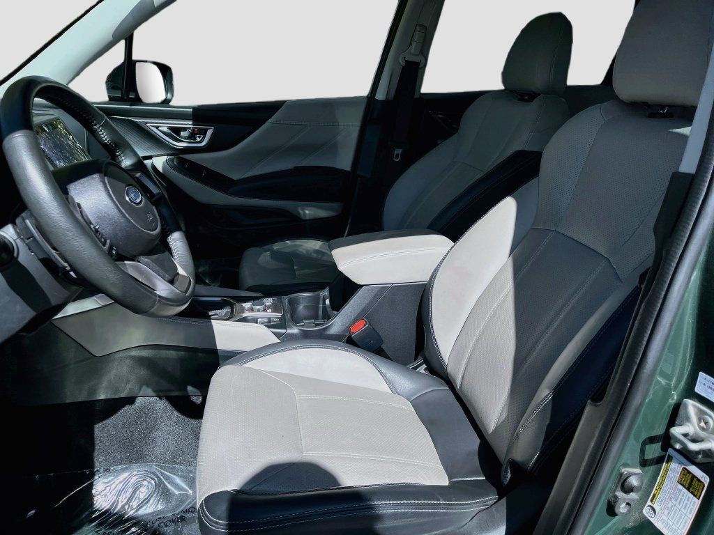 Used 2022 Subaru Forester Limited AWD/4WD image 22