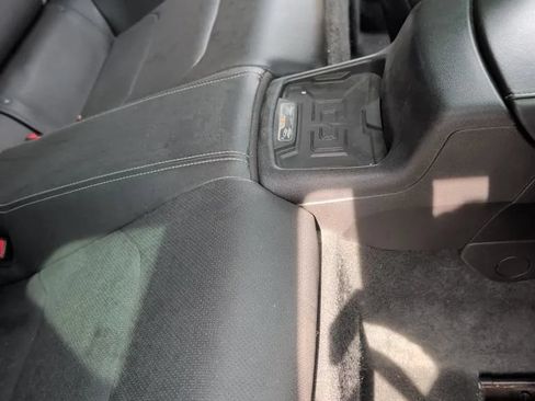 Used 2016 Chevrolet Camaro SS RWD image 23