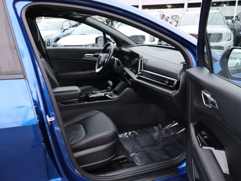 Certified 2023 Kia Sportage X-Line w/ X-Line Premium Package image 28