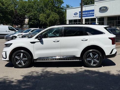 Used 2021 Kia Sorento EX AWD/4WD image 13