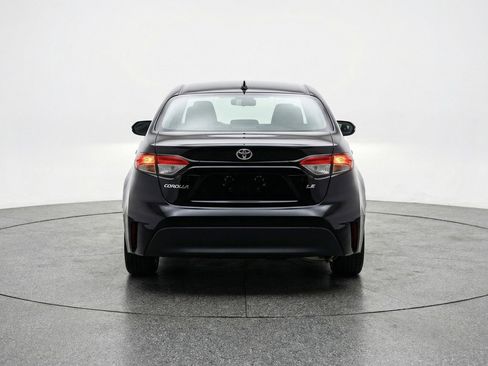 Used 2025 Toyota Corolla LE FWD image 7