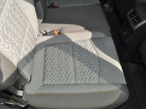 Used 2023 Chevrolet Equinox LT FWD image 27