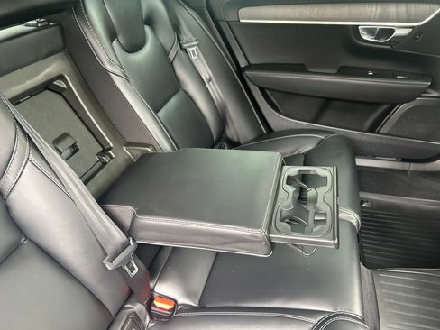 Used 2022 Volvo S90 B6 Inscription w/ Advanced Package AWD/4WD image 39