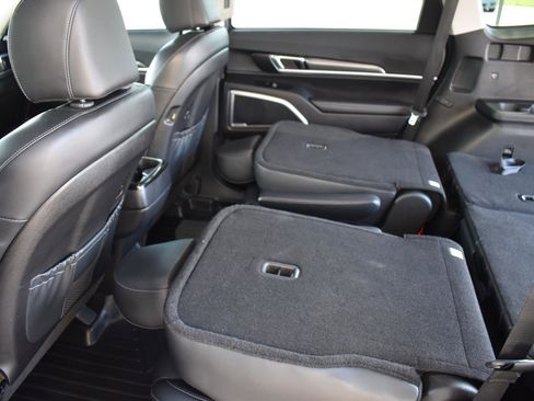 Used 2022 Kia Telluride S FWD image 63