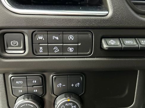 Certified 2024 Chevrolet Tahoe High Country image 21