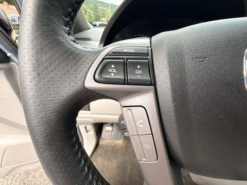 Used 2013 Honda Odyssey EX-L image 17