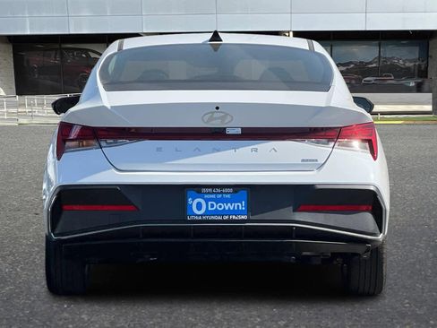New 2025 Hyundai Elantra Blue image 7