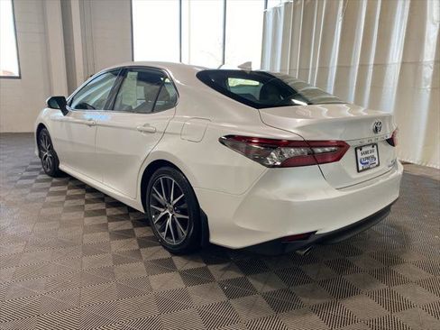 Certified 2023 Toyota Camry XLE image 5