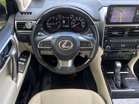 Used 2023 Lexus GX 460 Premium AWD/4WD image 14