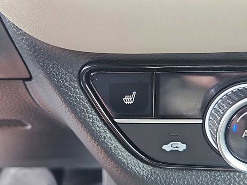 Used 2023 Honda HR-V EX-L image 18