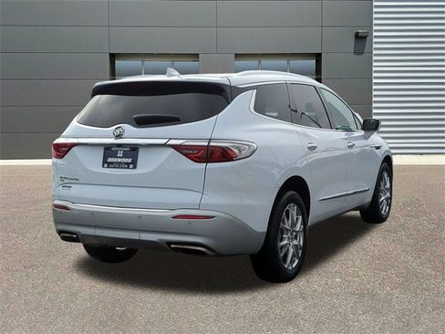 Used 2023 Buick Enclave Essence w/ Experience Buick Package image 7