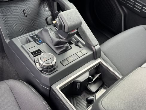 New 2026 Toyota Tacoma TRD Off-Road AWD/4WD image 19