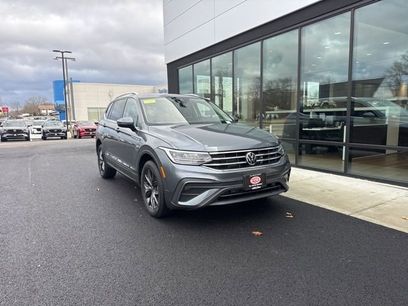 Used 2022 Volkswagen Tiguan SE
