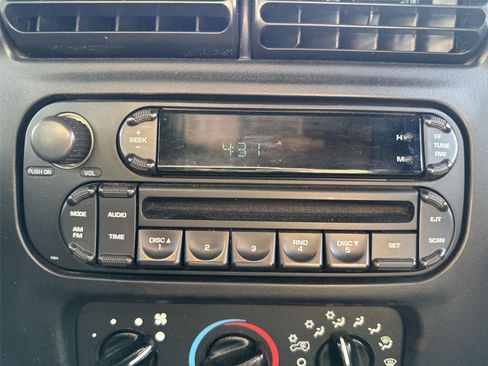 Used 2005 Jeep Wrangler SE AWD/4WD image 12