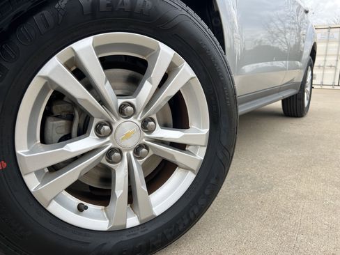 Used 2014 Chevrolet Equinox LS image 14