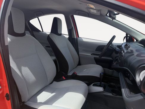 Used 2012 Toyota Prius C One image 15