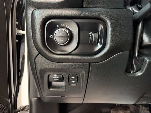 Certified 2024 RAM 1500 Big Horn image 16