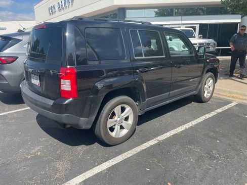 Used 2014 Jeep Patriot Sport w/ Power Value Group AWD/4WD image 11