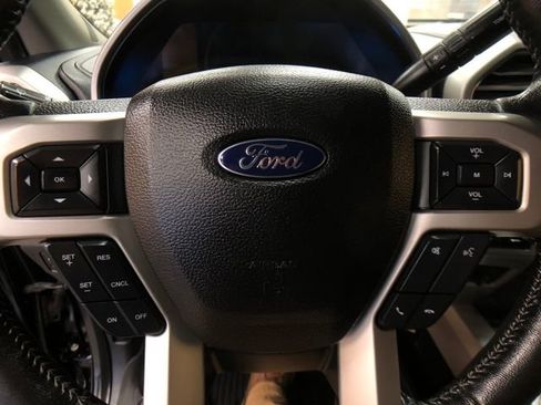 Certified 2017 Ford F350 Lariat w/ Tow Technology Bundle image 13
