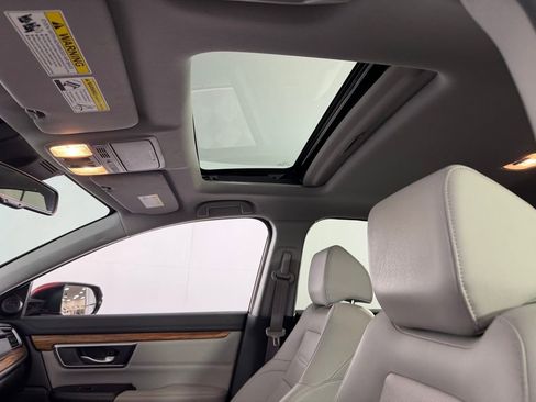 Used 2020 Honda CR-V Touring image 21
