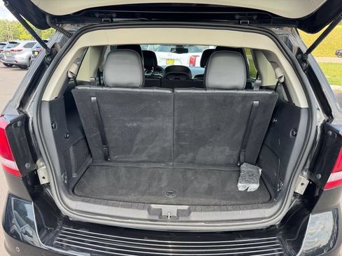Used 2018 Dodge Journey Crossroad FWD image 16
