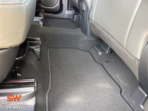 New 2026 Ford Explorer Active w/ Active Comfort Package image 13