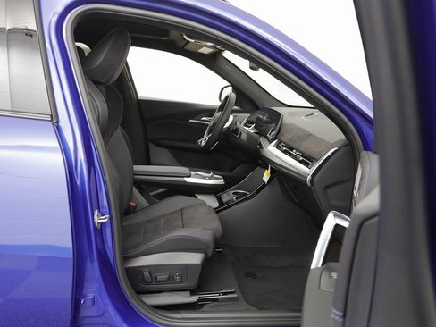 New 2026 BMW X2 xDrive28i w/ M Sport Package image 19