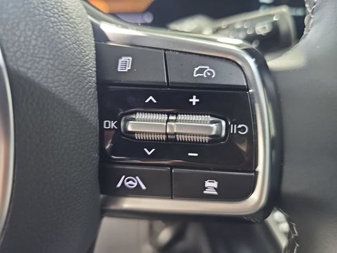 Used 2025 Kia Sorento S w/ Panoramic Sunroof Package FWD image 18