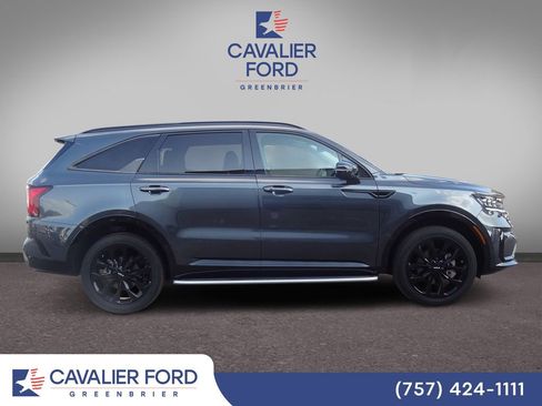 Used 2023 Kia Sorento SX AWD/4WD image 2