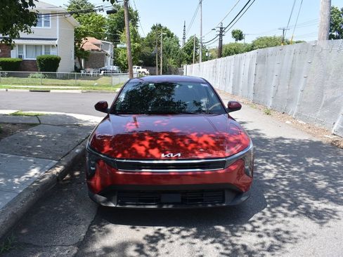 Used 2025 Kia K4 FWD image 3