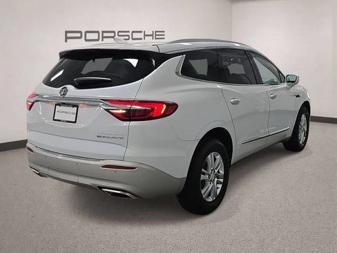 Used 2019 Buick Enclave Essence FWD image 7