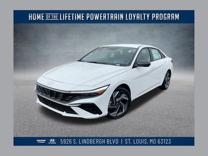 New 2025 Hyundai Elantra SEL