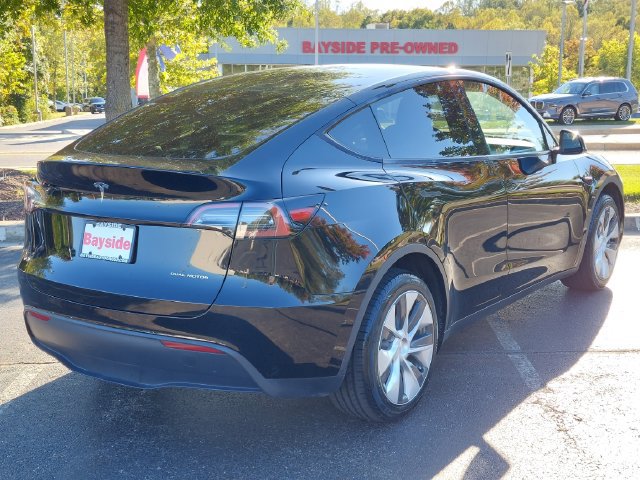 Used 2024 Tesla Model Y Long Range AWD/4WD image 14