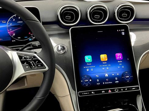 Used 2025 Mercedes-Benz C 300 Sedan image 6