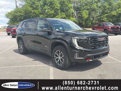 Used 2025 GMC Acadia AT4 w/ LPO, Floor Liner Package