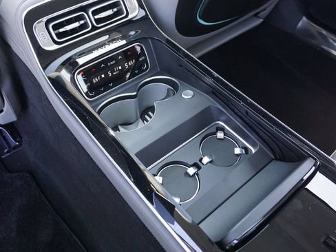 Certified 2023 Mercedes-Benz Maybach S 680 4MATIC image 48