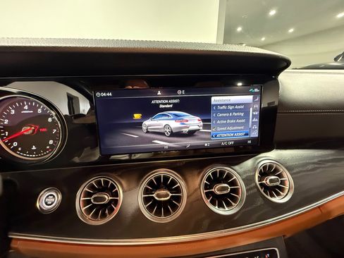 Used 2019 Mercedes-Benz E 450 4MATIC Coupe image 38